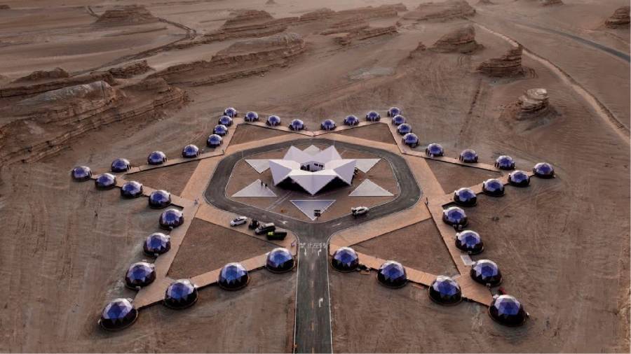 火星移民预演场——模拟外星环境的极端生存训练宝鸡户外野奢帐篷实验项目